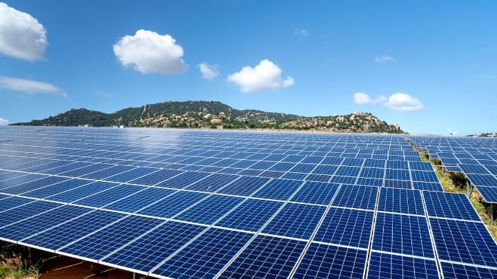 Parc panouri fotovoltaice de 2,5 MW putere